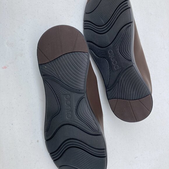 The Pacific Oxford - Size 10 - Picture 3 of 3